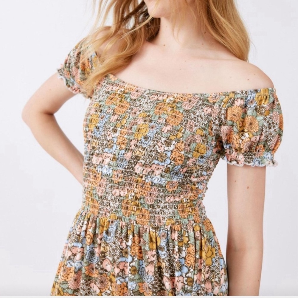 Urban Outfitters Tessie Smocked Puff Sleeve Midi Dress Size XS